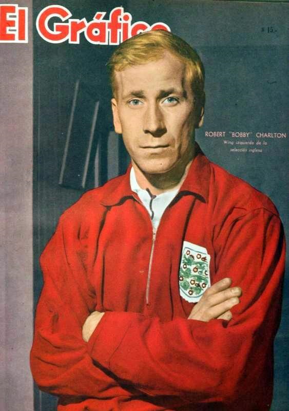 Portrait of Bobby Charlton photographed for El Gráfico in 1962
